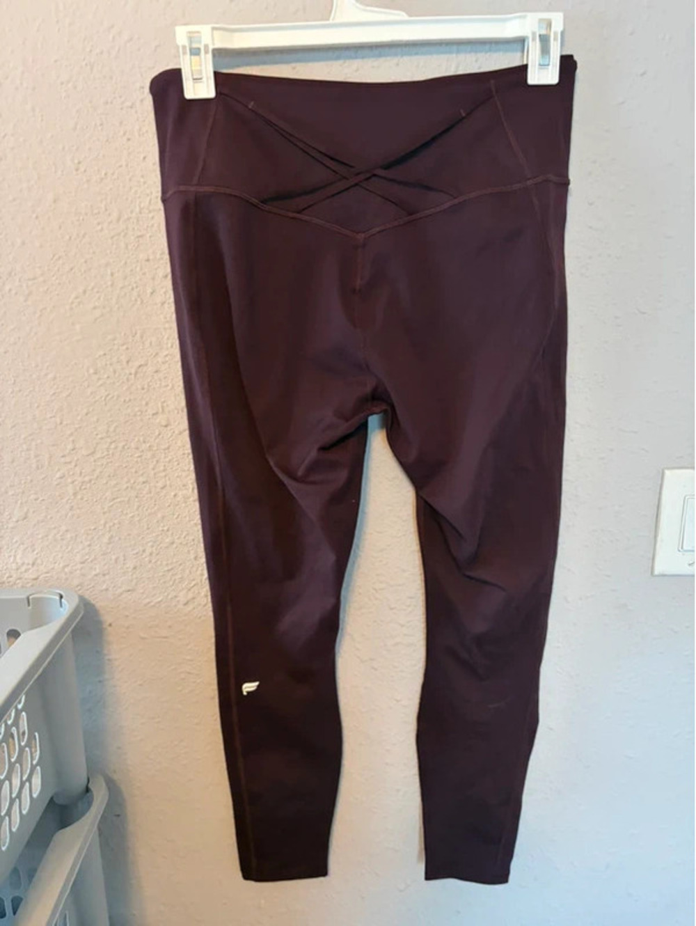 Fabletics powerhold maroon leggings XL. 15in waist